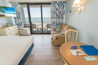 Low FloorGreat Direct Oceanfront ViewHeated Pool - 9