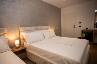 Villa Klaus Hotel - Tirana - 5