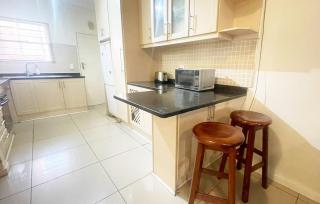 2 Bedroom Apartment at Sunbird - Johannesburg - 4