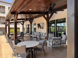 Courtyard by Marriott Waco - 9