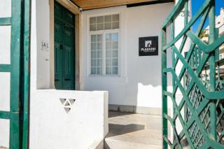 Plaza Inn Hostel & Rooms - Faro - 8