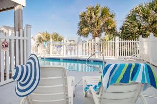 Newest Sea Lakes 2nd Floor Condo at Cherry Grove! - 3