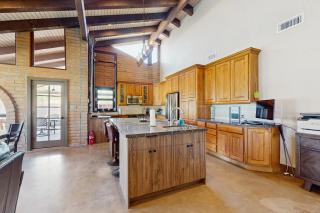 The Desert Oasis Retreat - 1
