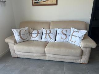 Proche Porticcio superbe T3 confort moderne au calme belle vue maquis et montagne - 1