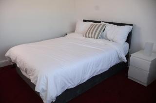 Homely three bedroom - Vange - 8