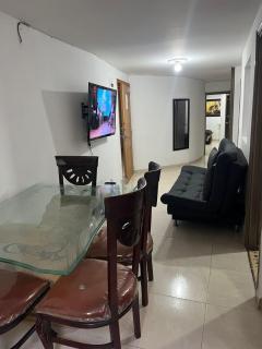 Apartamento Ideal descubre el Graffiti de Medellín - 7