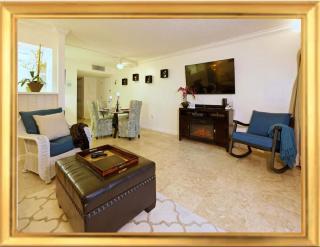 Luxury Beach Condo - Breathtaking Ocean View - 5