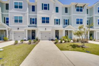 2 Mi to Ocean Townhome with Pool and Dog Park in PCB! - 7