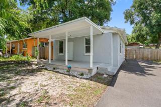 Cozy & Fully Remodeled Home in the Heart of Tampa! - 6