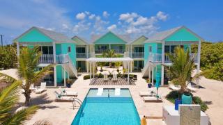 The Banana Bird at Cottages - 9