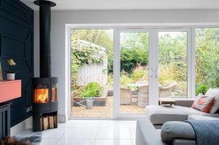 Rumpus Cottage - Ockley - 1