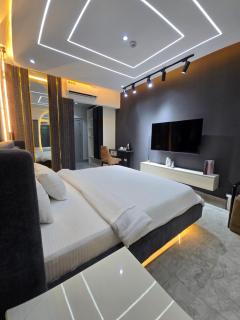 Blackwood Hotels - 5