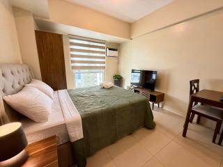 Cebu AvidaRiala Condotel by Go2Stays - 9