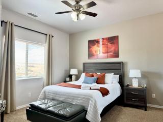 Amazing Views and Prime Location - 3