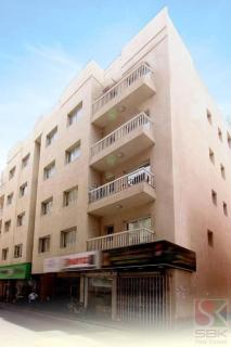 Urban Comfort Stay in Deira - 9