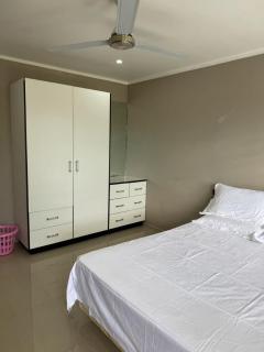 Beverly Hills-3 Bedroom House - Nadi - 2