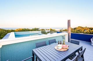 Azotea - Luxe Rooftop Oasis with Pool and Bay Views - 0