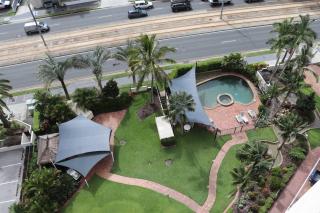 Palmira Cove - Riverfront Retreat with Pool & Spa - 8