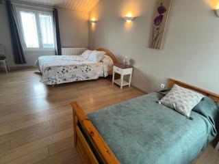Gîte accessible PMR avec jardin clos, terrasses et proche Vélo Rail à Commequiers - FR-1-426-465 - 2