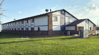 Budget inn & Suites - 7