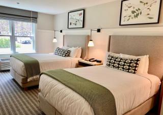 White Mountain Hotel and Resort - 8