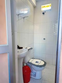Departamento con baño privado - 4