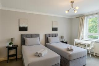 Modern 2BR Flat - 1 min to East Croydon - 15 mins to London - Croydon - 5