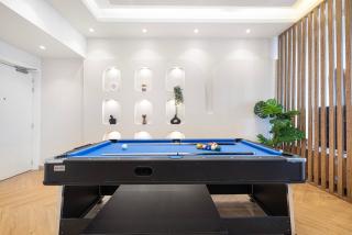 Lux 3 BR Sea View Condo with Pool & Sauna In Marina - 7