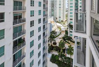 Modern Studio Downtown Miami - 4