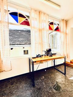 Comfortable 5BR Apartment Near Kaufpark Alterlaa - Wien - 5