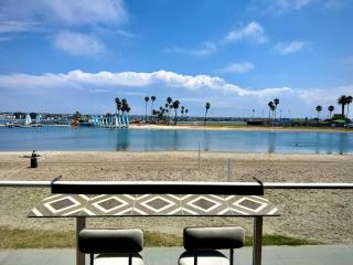 Mission Beach Bayfront two-story bay view condo - 0