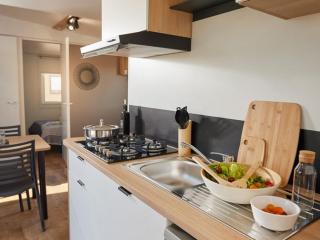 Mobil-home confortable 4 pers avec terrasse - API-1-52-611 - 7