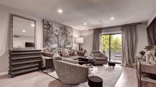 Charming & Comfy Condo in the Heart of Old Town! - 8