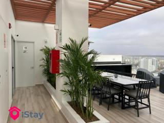 iStay Moderno Loft Piscina BBQ Gym Bicicletas - 5