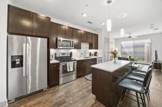 BrightHaven Frisco - 1BR EV Parking near The Star - 5