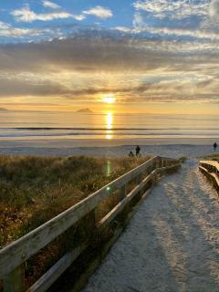 Ruakaka Beach Front Motel - 6