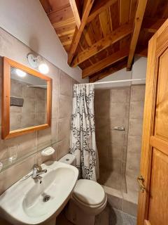 Cabaña con vista, chimenea y parking - 8