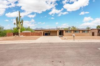 Pool, Game Room, Pet Friendly, 5 beds East Tucson! - 3