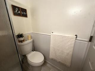 Cozy Luxe Apartment - Minutes to Manhattan - 3