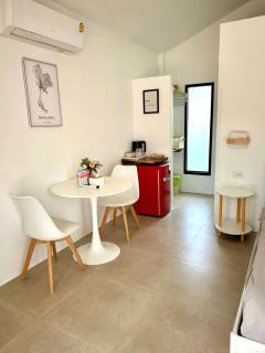 The Cosy Sunset Beach Resort - 1