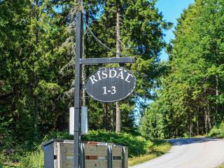 5 person holiday home in KUNGSHAMN - 9