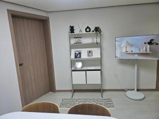 Cozy stay 동대문구 경희대 외국어대 근처 신규 2bed room apt - 8