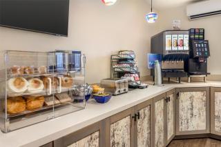 Best Western Rose Garden Inn - 6