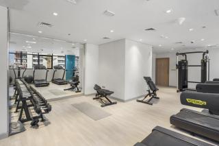 Studio in Azizi with Pool and Gym Access - 8