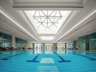 Dongwu New Century Grand Hotel Huzhou - 1