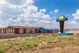 Days Inn by Wyndham Rawlins - Rawlins - 0