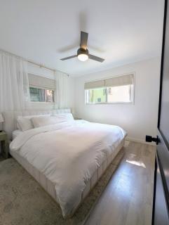 Fam & Pet Friendly Chalet w AC & BBQ - Top Rated - 1