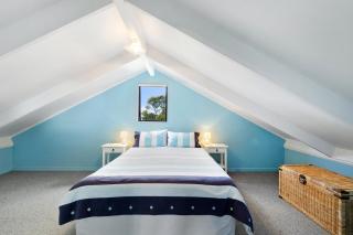 Surf Sound - Omaha Holiday Home - 2