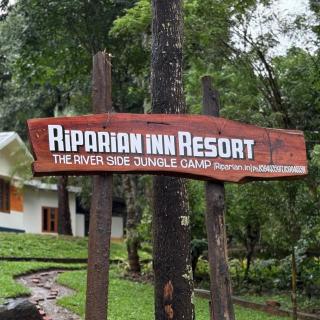 Riparian Inn Resort - 9