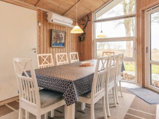 8 person holiday home in Hals-By Traum - 4